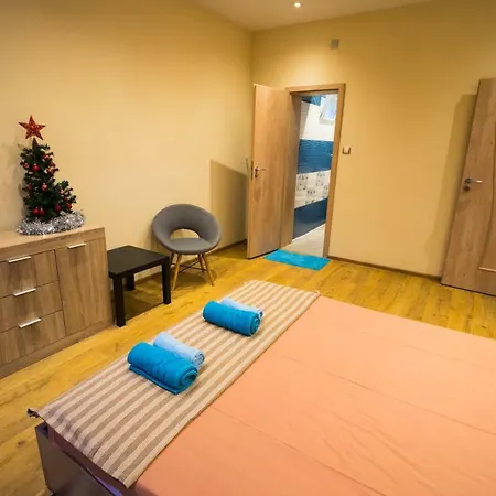 Apartment Center Design *